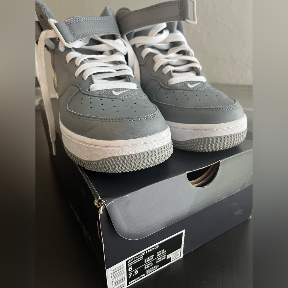 Air Force 1 Mid Cool Grey
